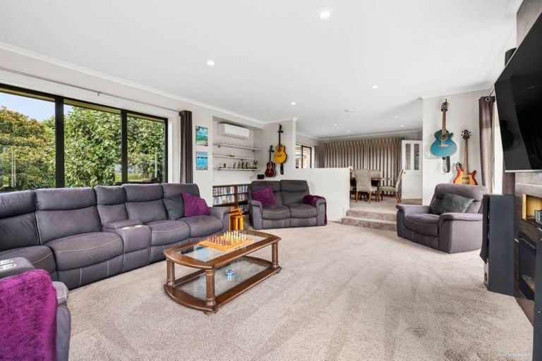 Photo of property in 9 Millbrook Drive, Waiuku, 2683