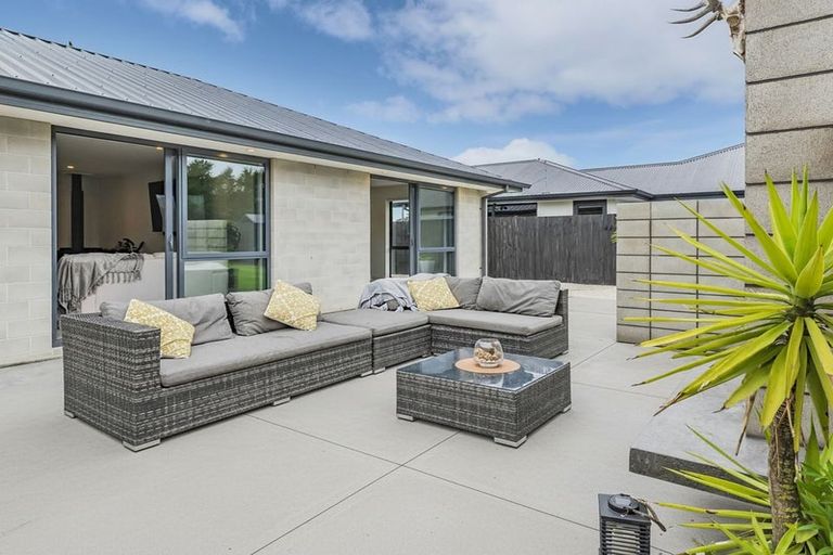 Photo of property in 8 Perendale Place, Kirwee, 7571