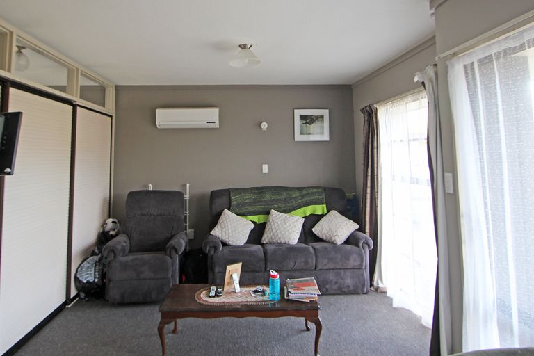 Photo of property in 1b Weston Road, Holmes Hill, Oamaru, 9401