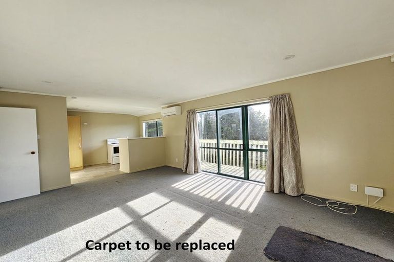Photo of property in 2/5 Rothwell Street, Titahi Bay, Porirua, 5022