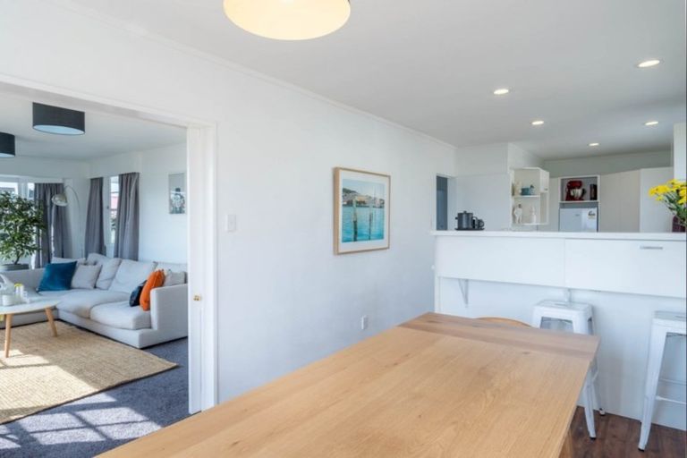 Photo of property in 19 Brora Crescent, Papakowhai, Porirua, 5024