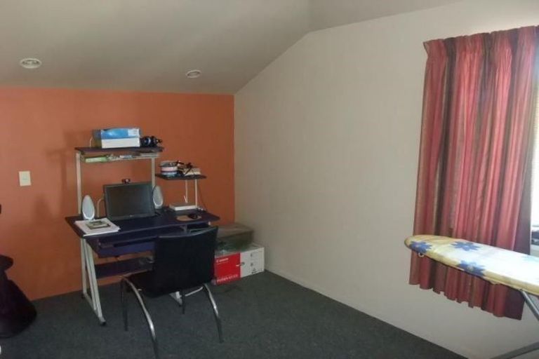 Photo of property in 4/9 Elizabeth Street, Riccarton, Christchurch, 8011