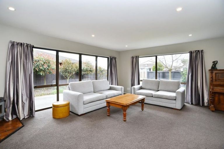 Photo of property in 4 Lochmore Street, Bishopdale, Christchurch, 8051