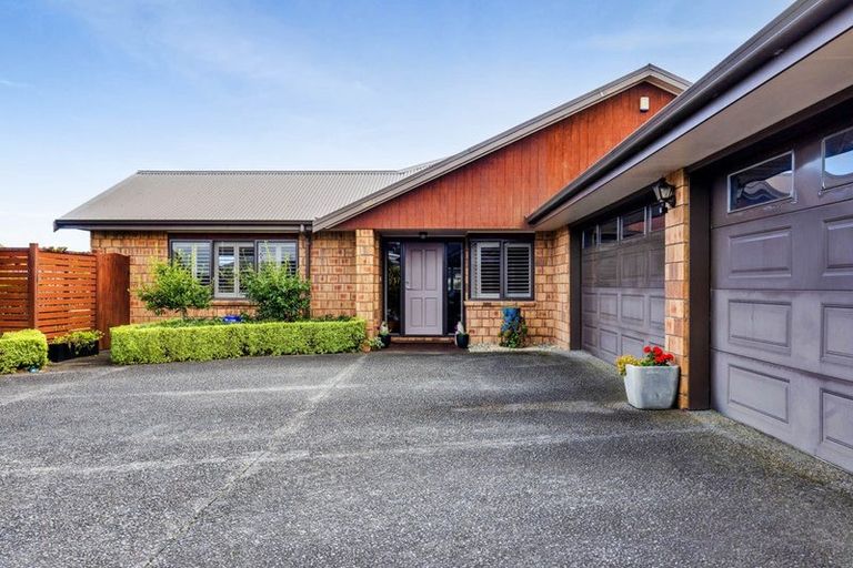 Photo of property in 5 Marlin Terrace, Bell Block, New Plymouth, 4312