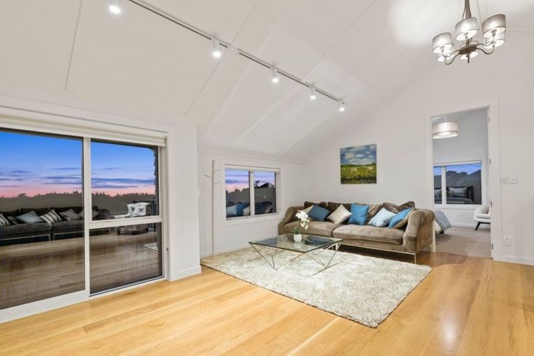 Photo of property in 187 Okura River Road, Okura, Albany, 0792