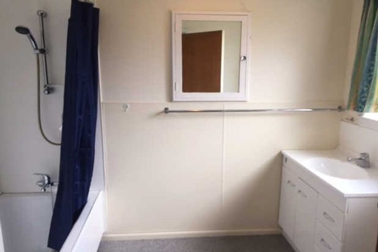 Photo of property in 63 Office Road, Merivale, Christchurch, 8014