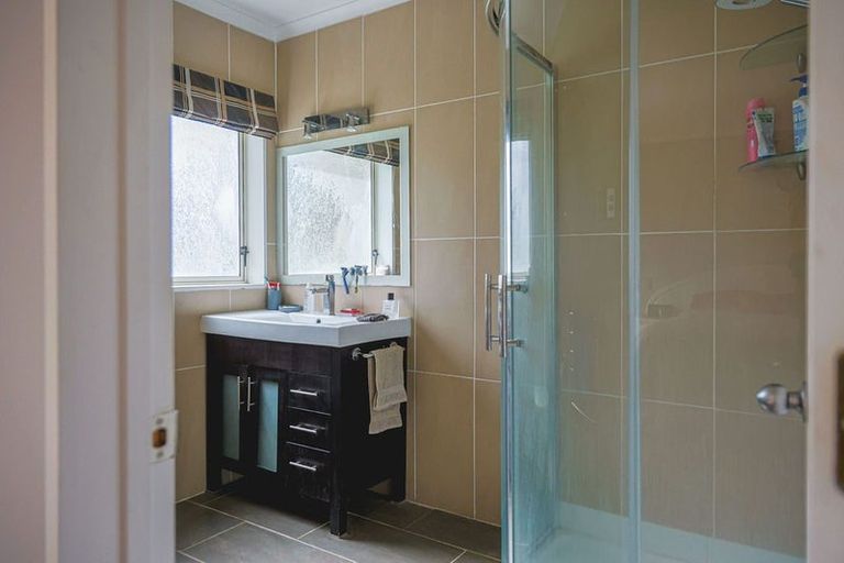 Photo of property in 20 Maui Pomare Road, Nikau Valley, Paraparaumu, 5032