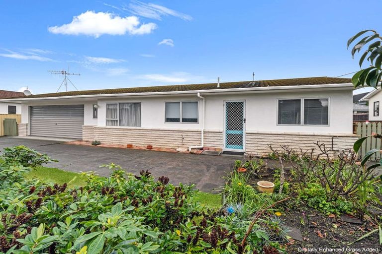 Photo of property in 1a Harris Place, Gonville, Whanganui, 4501