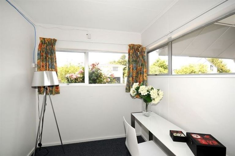 Photo of property in 35 Bucknell Street, Sockburn, Christchurch, 8042