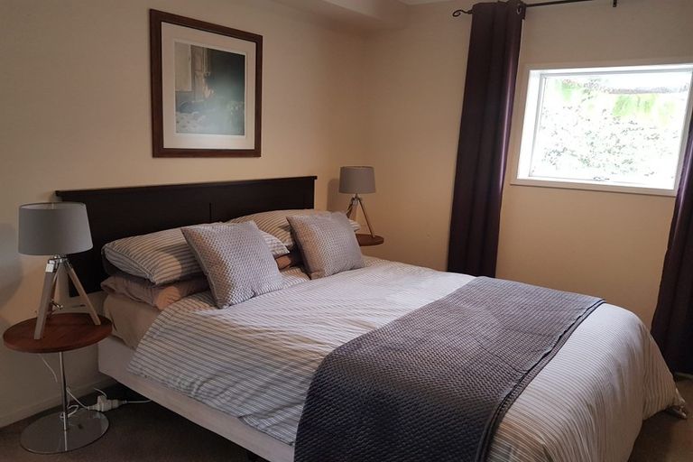 Photo of property in 3 Lintaine Place, Glen Innes, Auckland, 1072
