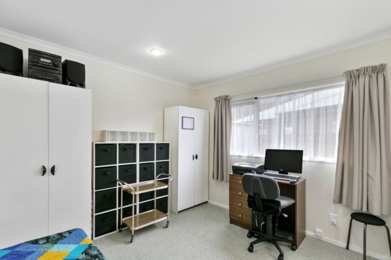 Photo of property in 1 Woodland Grove, Wainuiomata, Lower Hutt, 5014