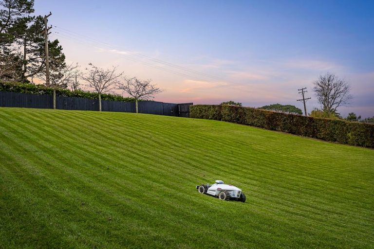 Photo of property in 72 Vaughans Road, Long Bay, Albany, 0792