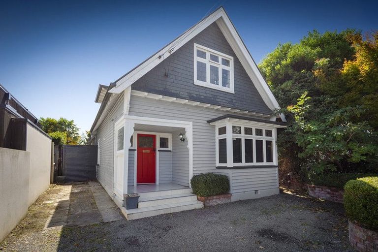 Photo of property in 89 Office Road, Merivale, Christchurch, 8014