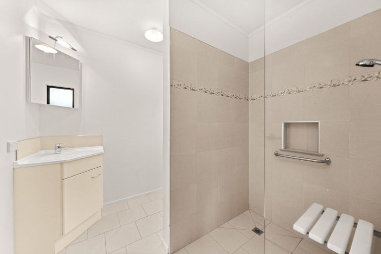 Photo of property in 7 Mcmaster Street, Greytown, 5712