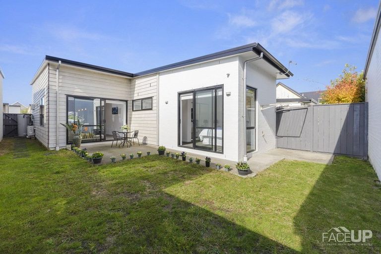Photo of property in 8 Grey Warbler Road, Hobsonville, Auckland, 0616