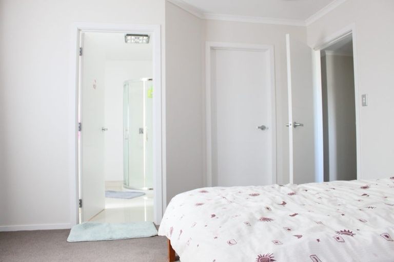 Photo of property in 35 Arranmore Drive, Flat Bush, Auckland, 2019