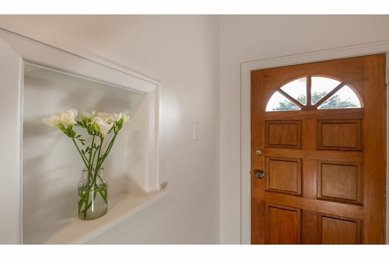 Photo of property in 94 Racecourse Road, Sockburn, Christchurch, 8042