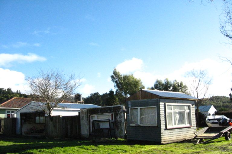 Photo of property in 11 Pitt Street, Waitati, 9085