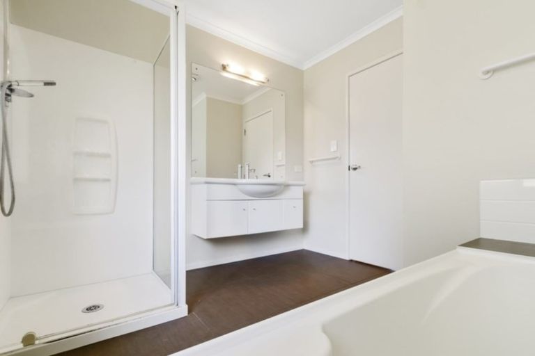 Photo of property in 151a Old Wairoa Road, Papakura, 2110