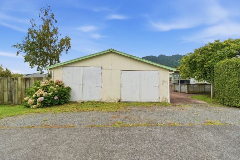 Photo of property in 38 Aroha View Avenue, Te Aroha, 3320