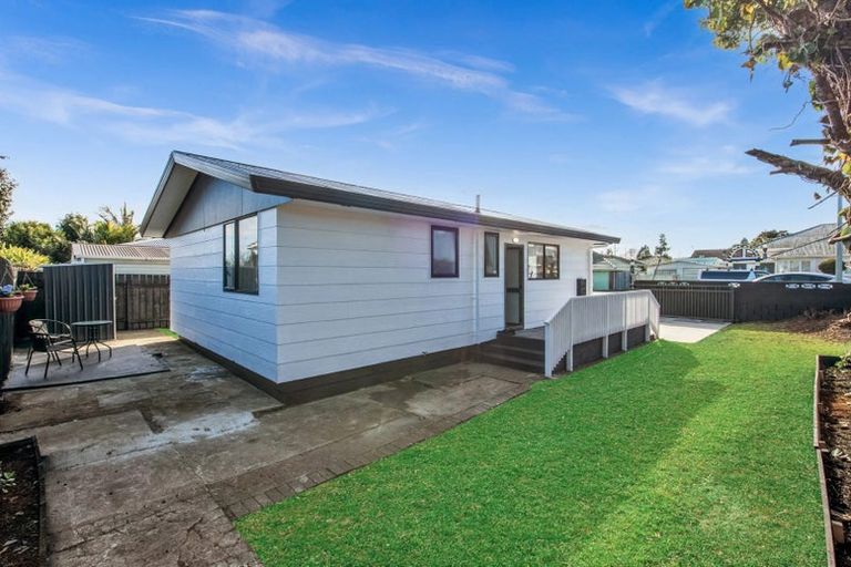 Photo of property in 106b Browns Road, Manurewa, Auckland, 2102