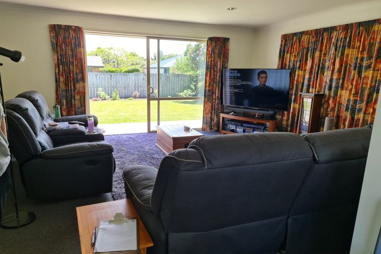 Photo of property in 12 Allport Place, Stoke, Nelson, 7011