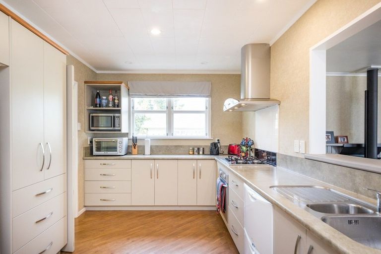 Photo of property in 145 Stanford Street North, Ashhurst, 4810