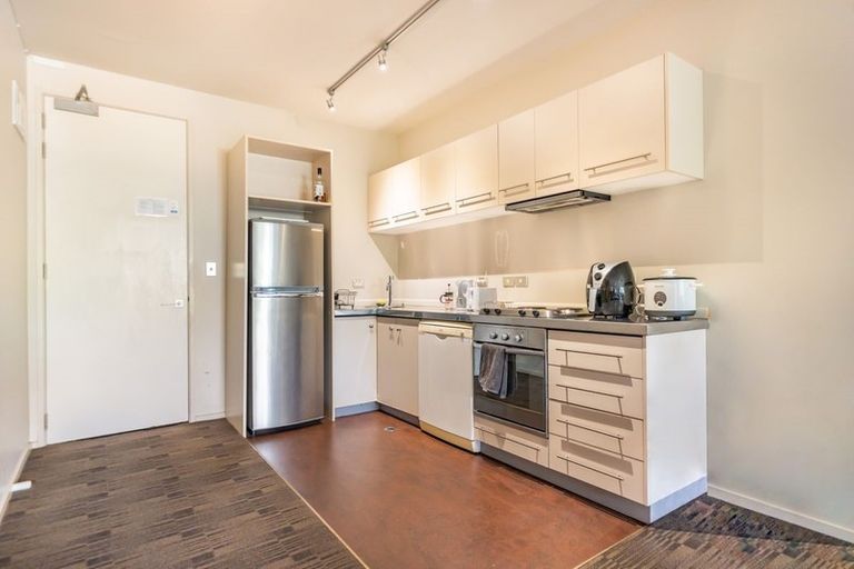 Photo of property in Vespa Apartments, 307/20 Hanson Street, Mount Cook, Wellington, 6021