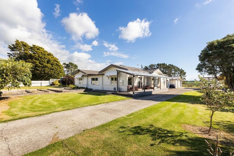 Photo of property in 37 Allan Road, Burgess Park, New Plymouth, 4371