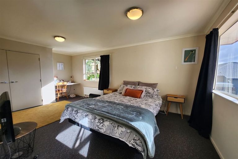 Photo of property in 24b Bathgate Street, Johnsonville, Wellington, 6037