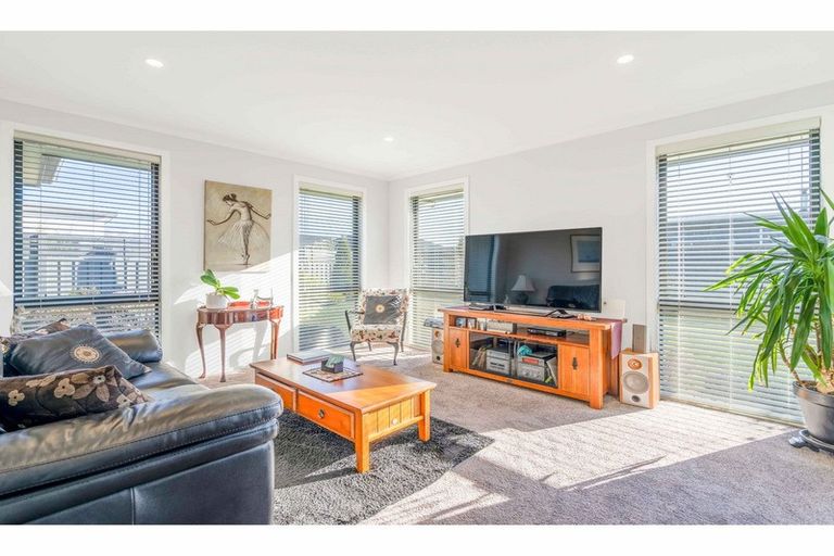 Photo of property in 11 Walker Place, Alexandra, 9320