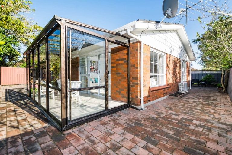 Photo of property in 2/6 Jutland Road, Hauraki, Auckland, 0622