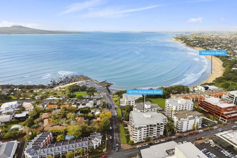 Photo of property in 1e/175 Hurstmere Road, Takapuna, Auckland, 0622