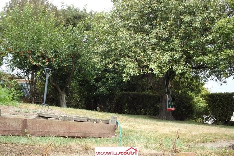 Photo of property in 190 Main South Road, Green Island, Dunedin, 9018