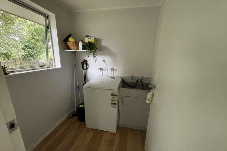 Photo of property in 1 Grant Place, Awapuni, Palmerston North, 4412