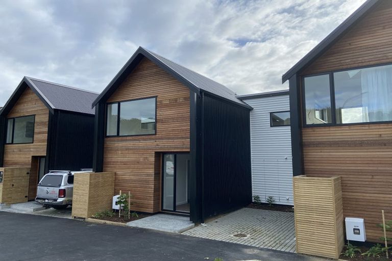 Photo of property in 2/193 Daniell Street, Newtown, Wellington, 6021