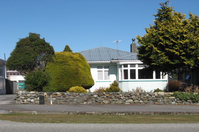 Photo of property in 75 Hampden Street, Hokitika, 7810