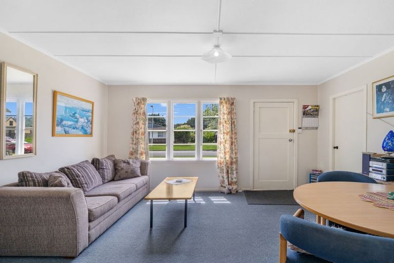 Photo of property in 18 Wembley Place, Whanganui East, Whanganui, 4500