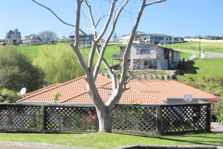 Photo of property in 10 Croydon Place, Bethlehem, Tauranga, 3110