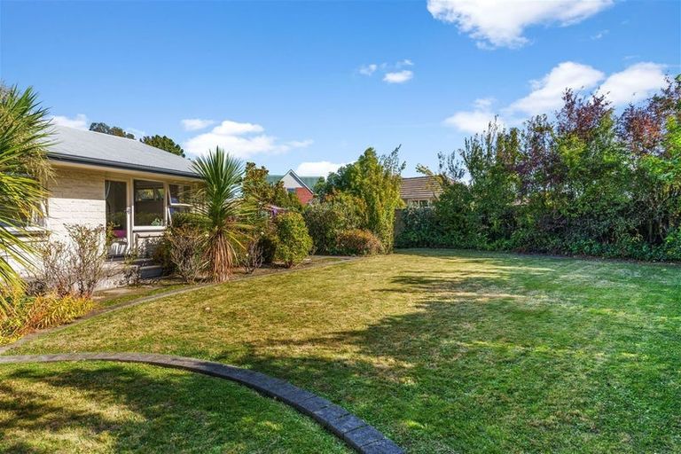 Photo of property in 53 Hanrahan Street, Upper Riccarton, Christchurch, 8041