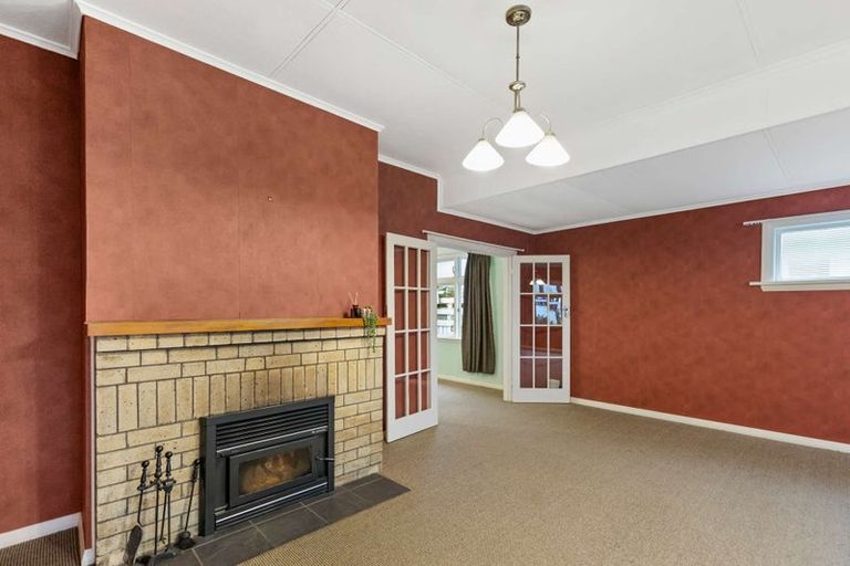 Photo of property in 4 Godwin Crescent, College Estate, Whanganui, 4500