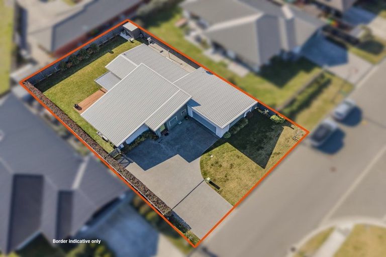 Photo of property in 8 Salisbury Avenue, Rangiora, 7400