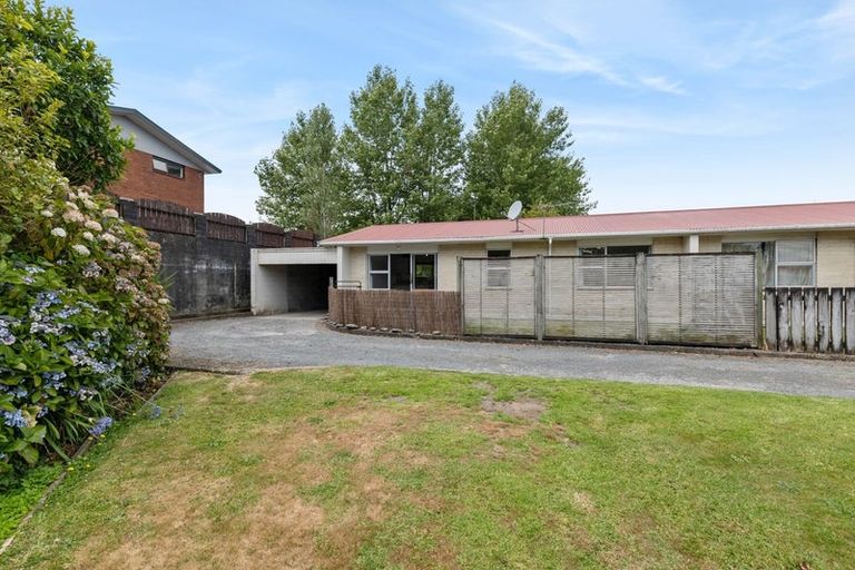 Photo of property in 39h Konini Street, Inglewood, 4330