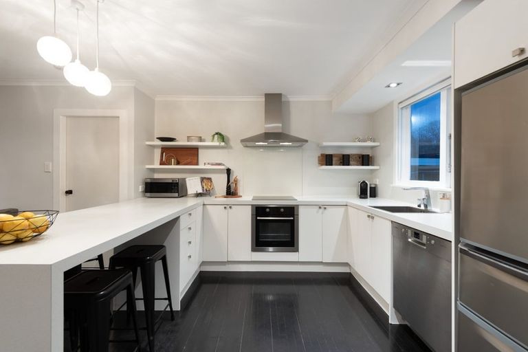 Photo of property in 86 Bellevue Road, Brookfield, Tauranga, 3110