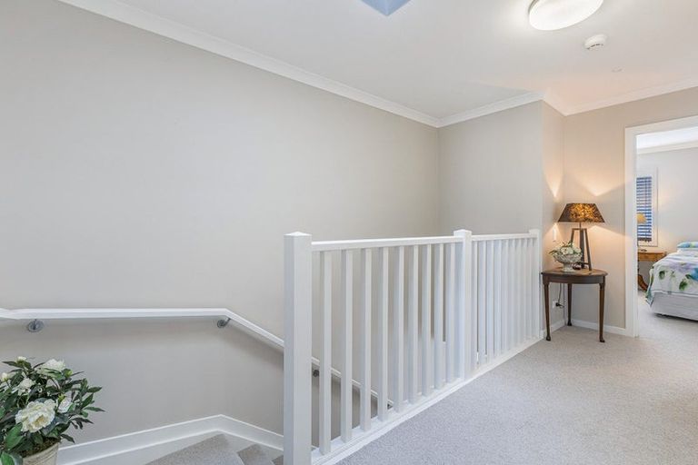 Photo of property in 130 Landmark Terrace, Orewa, 0931