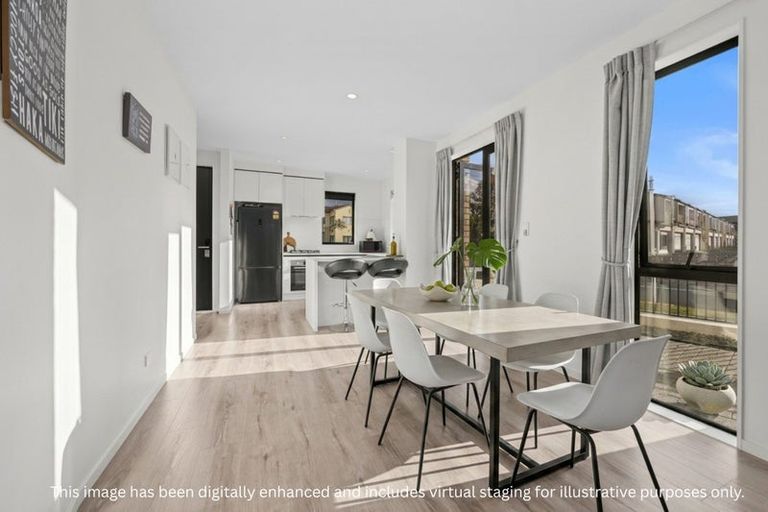 Photo of property in 2 Koropiko Lane, Flat Bush, Auckland, 2019