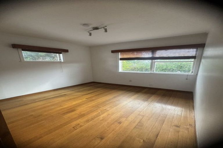 Photo of property in 8 Boyd Avenue, Mangere Bridge, Auckland, 2022
