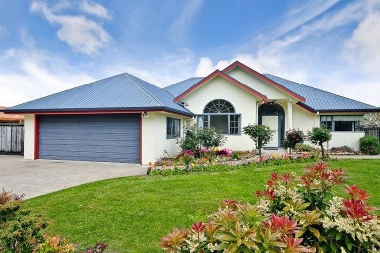 Photo of property in 6 Halcione Close, Flagstaff, Hamilton, 3210