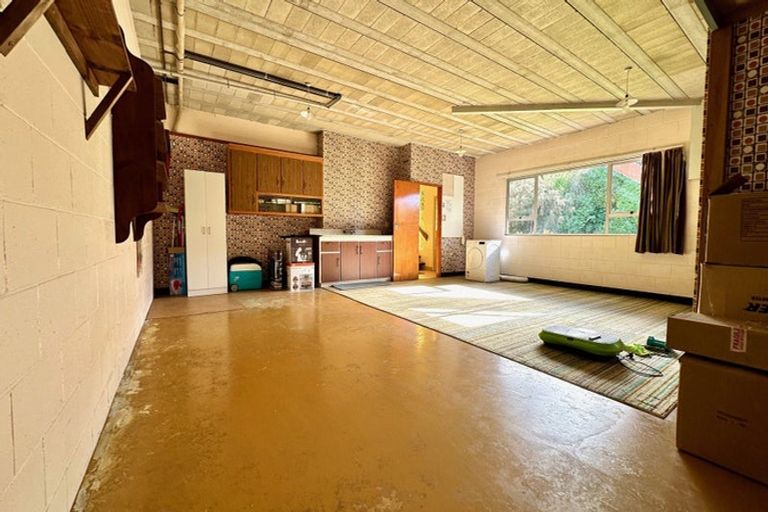 Photo of property in 18 Edinburgh Place, Balclutha, 9230