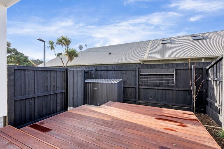 Photo of property in 2/124 Lonsdale Street, New Brighton, Christchurch, 8083